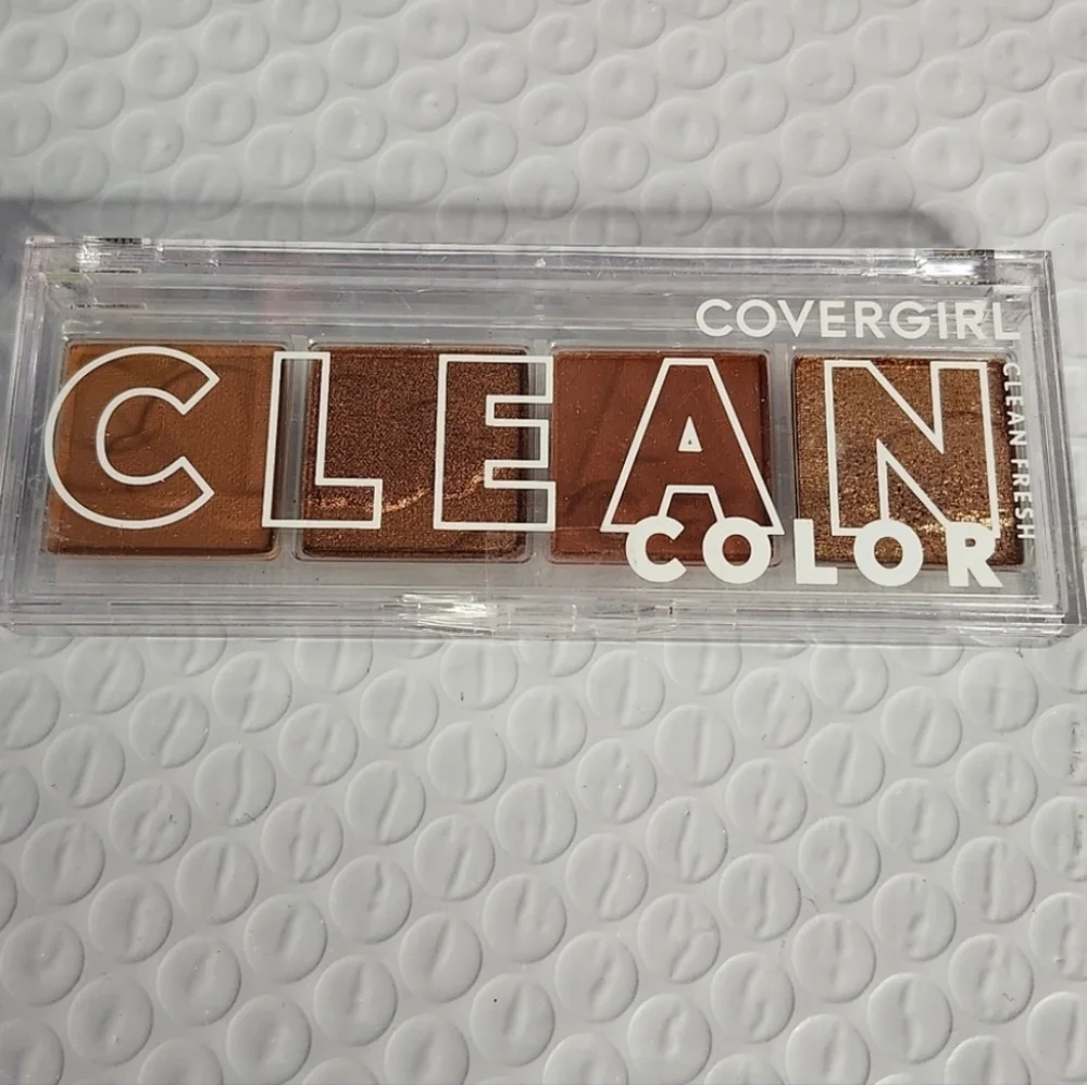 COVERGIRL Clean Color Eyeshadow In Spiced Copper